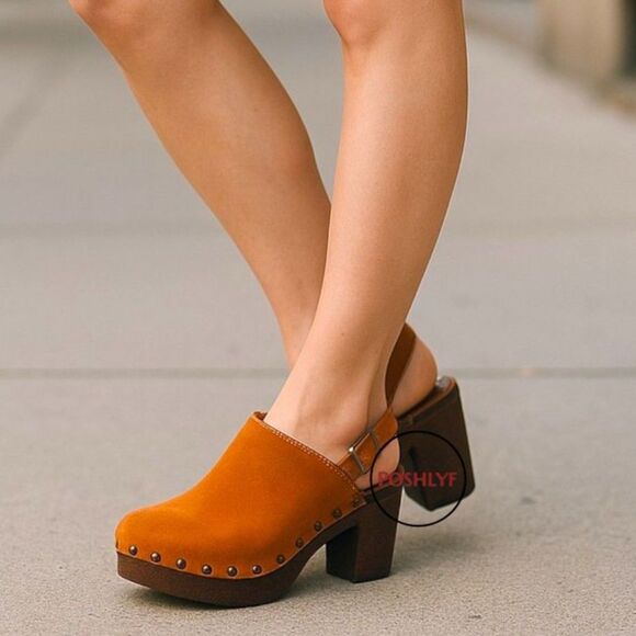 Olivia Miller Studded Lia Clog Heel Cognac Size 8 - Picture 2 of 12